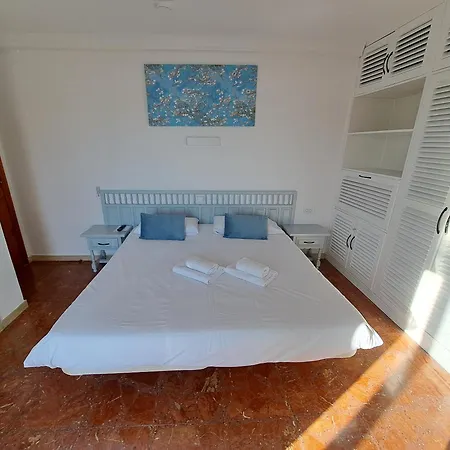 Spanish Sunrise Americas Apartment *