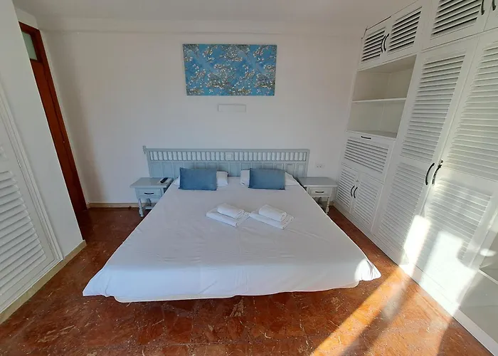 Spanish Sunrise Americas Apartment *