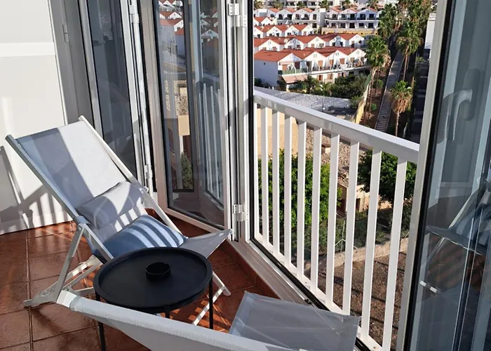 Spanish Sunrise Americas Apartment *